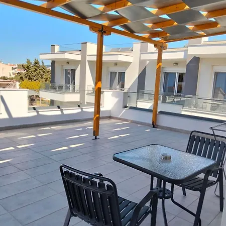 Apart-hotel Porto Dionysos 4*