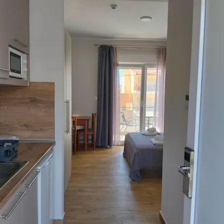 Porto Dionysos 4*