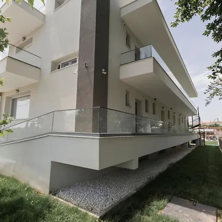 Porto Dionysos Apart-hotel 4*