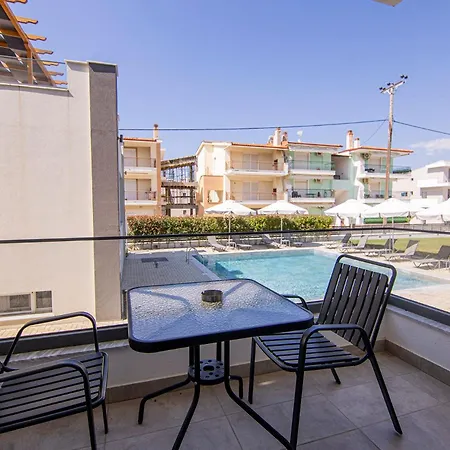 Porto Dionysos Aparthotel Ofrínion