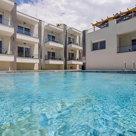 Porto Dionysos 4*