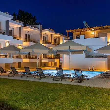 Apart Otel Porto Dionysos 4*
