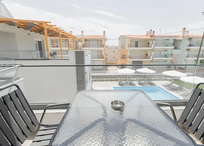 Porto Dionysos Ofrínion